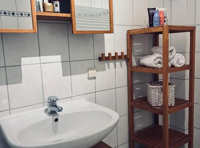 Stylische Altbauwohnung Dresden Striesen Ruhig Und Zentral Apartament *