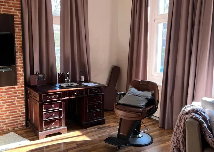 Stylische Altbauwohnung Dresden Striesen Ruhig Und Zentral Dresden