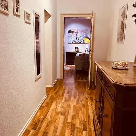 דירה Stylische Altbauwohnung Striesen Ruhig Und Zentral