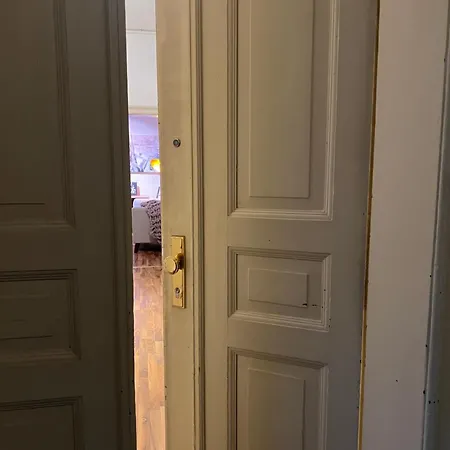 Stylische Altbauwohnung Striesen Ruhig Und Zentral Apartamento *